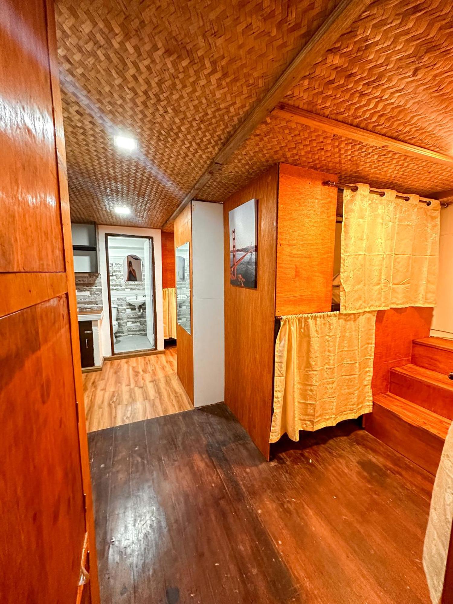Hangout'S Hostel 엘니도 외부 사진